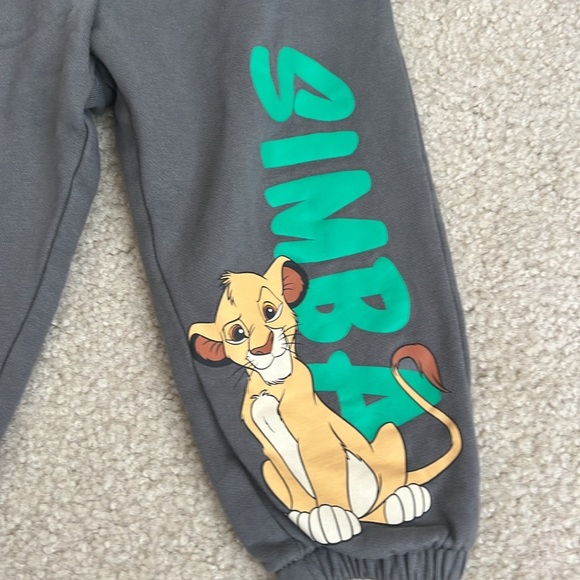 Disney Lion King Simba Jogger Sweatpants Gray Cartoon Character 18 months - Picture 2 of 5